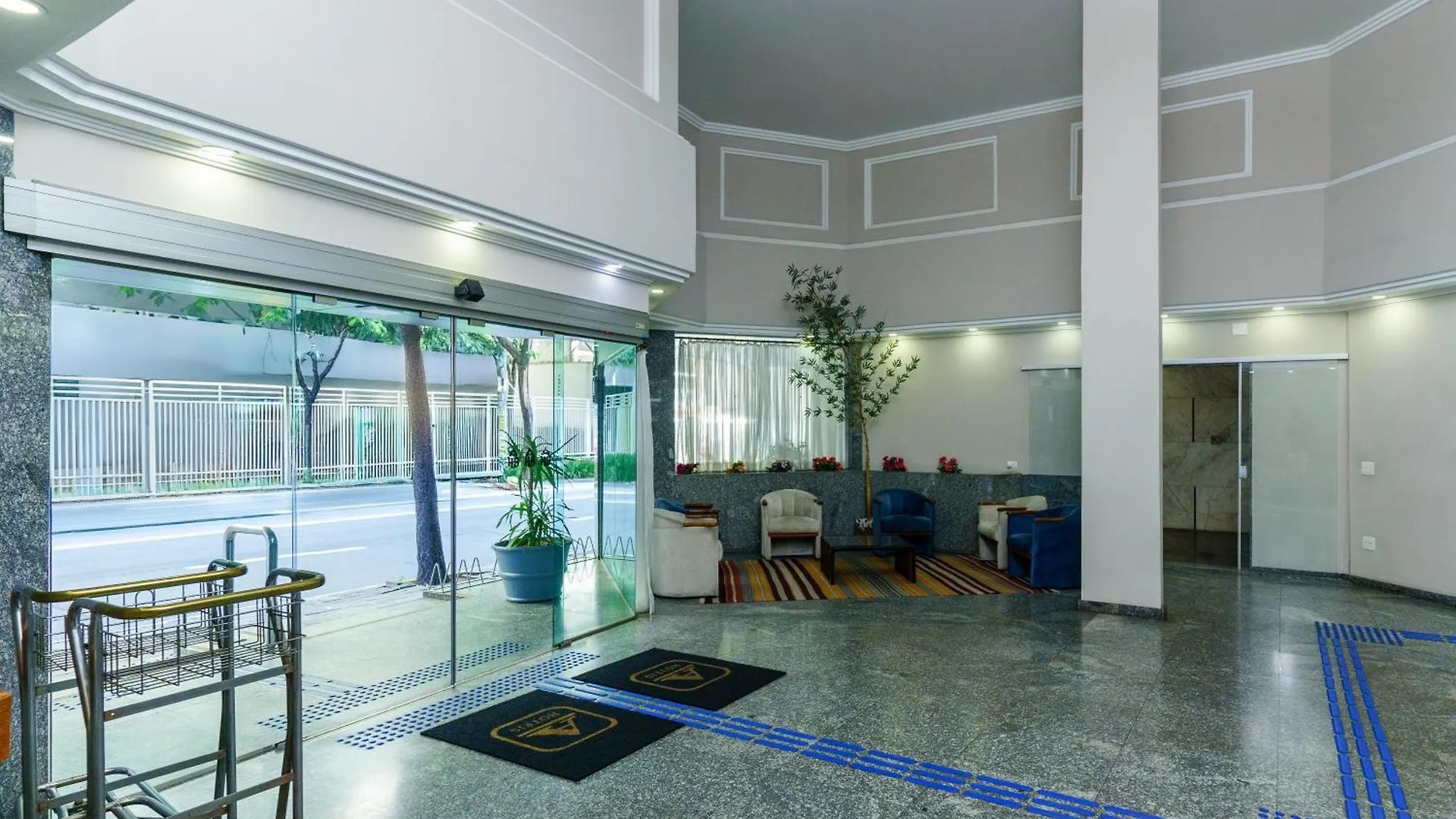 Hotel Augusta Boulevard Sao Paulo 3*,